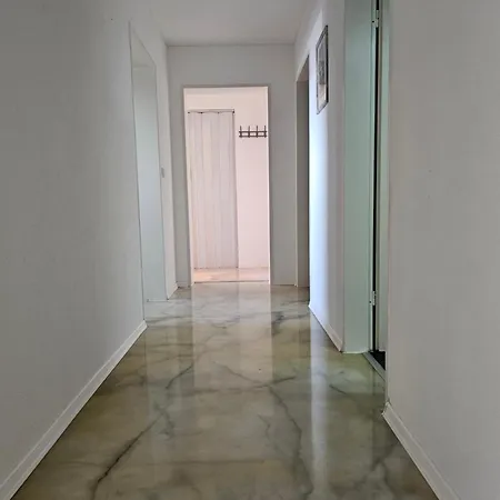 Zimmer In Schoener Panoramawohnung Accommodatie bij particulieren
