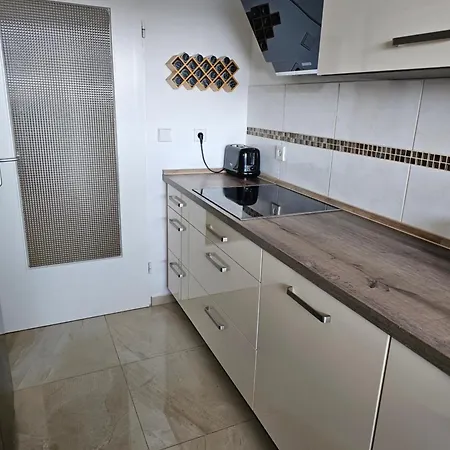 Zimmer In Schoener Panoramawohnung Accommodatie bij particulieren Benningen am Neckar